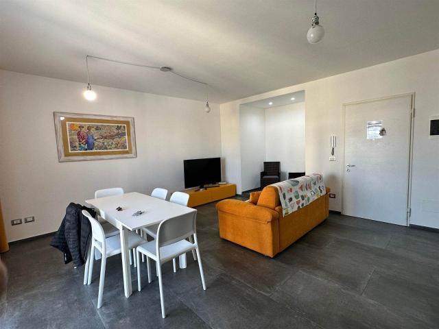 Appartamento in vendita a Follonica, Toscana
