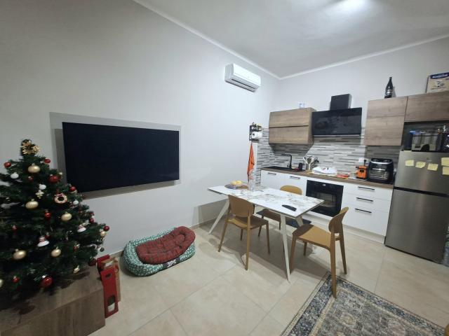 Appartamento in vendita a Follonica, Toscana