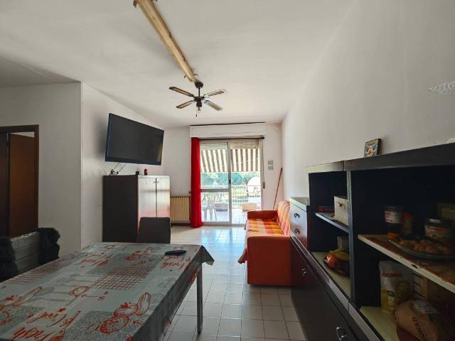 Appartamento in vendita a Follonica, Toscana