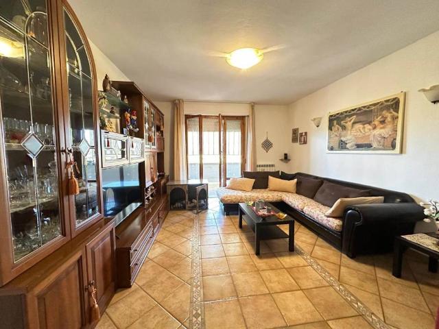 Appartamento in vendita a Follonica, Toscana