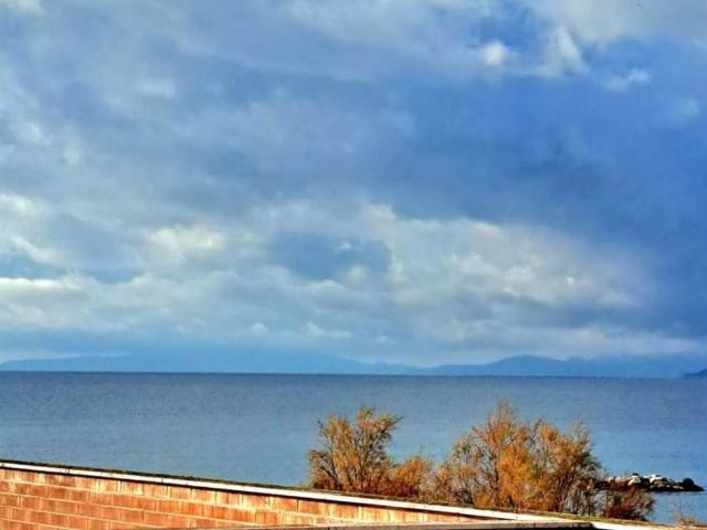 Appartamento in vendita a Follonica, Toscana