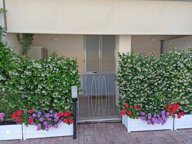 Appartamento in vendita a Follonica, Toscana