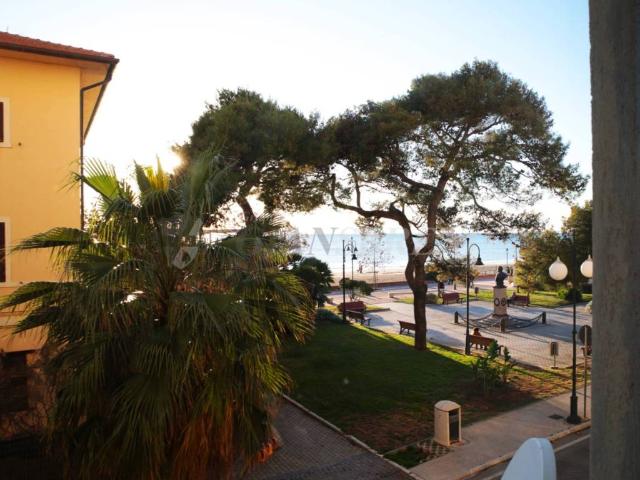 Appartamento in vendita a Follonica, Toscana