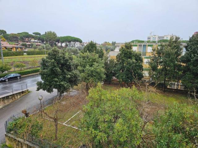 Appartamento in vendita a Follonica, Toscana
