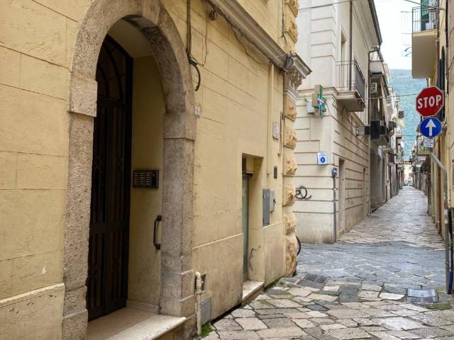 Appartamento in vendita a Porta Vescovo, Salto Di Fondi