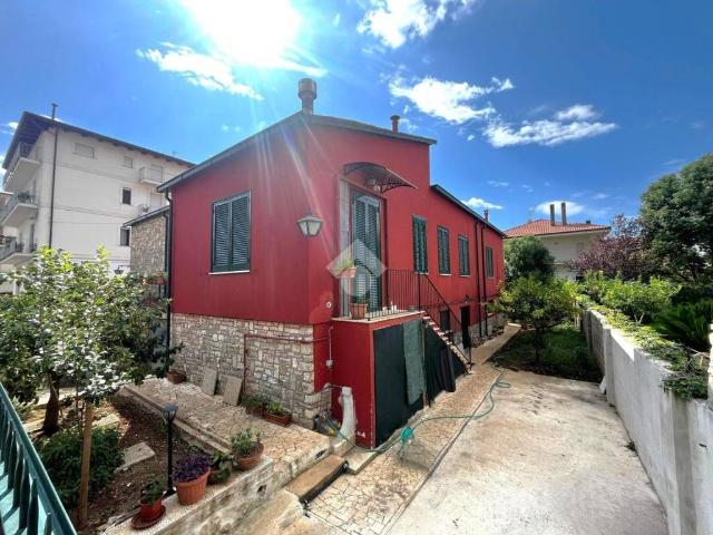 Appartamento in vendita a Porta Vescovo, Salto Di Fondi