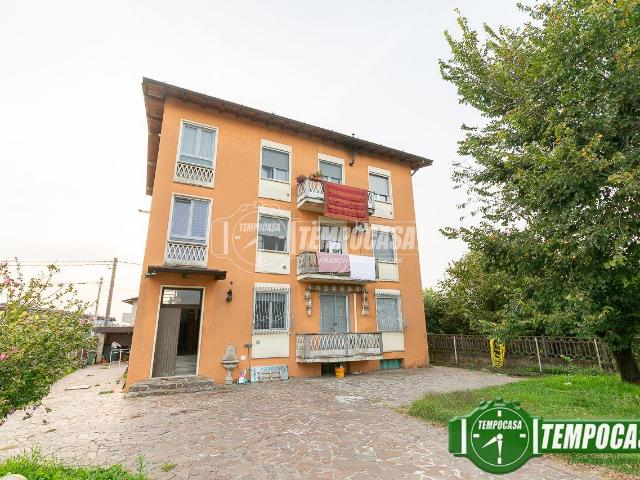 Appartamento in vendita a Fontanella, Lombardia