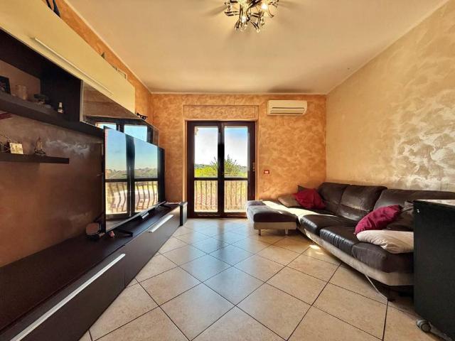 Appartamento in vendita a Santa Lucia, Roma Capitale