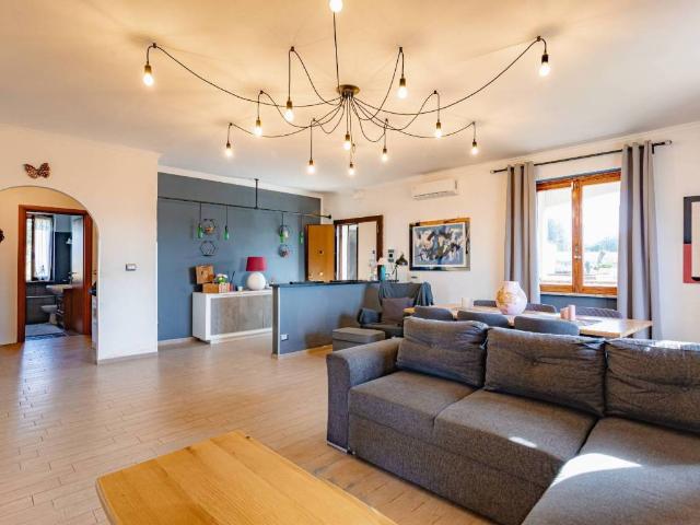 Appartamento in vendita a Quarto del Carnale, Roma Capitale