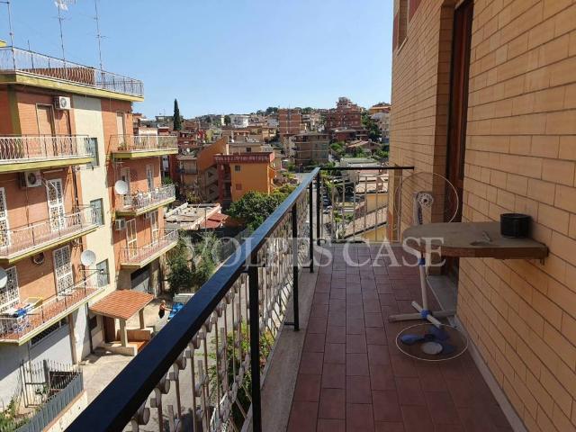 Appartamento in vendita a Tor Lupara, Roma Capitale