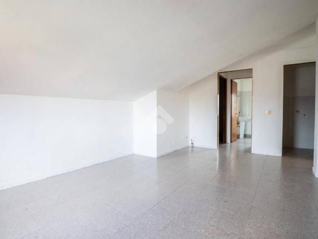 Appartamento in vendita a Tor Lupara, Roma Capitale