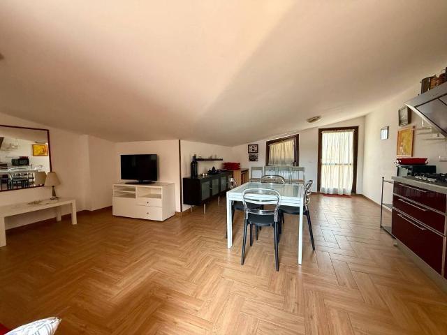 Appartamento in vendita a Santa Lucia, Roma Capitale