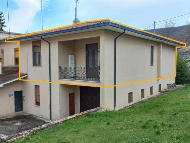 Appartamento in vendita a Fontecchio, Abruzzo