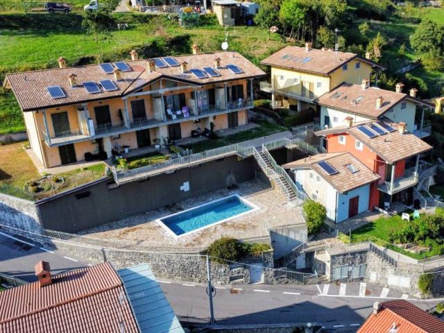 Appartamento in vendita a Fonteno, Bergamo