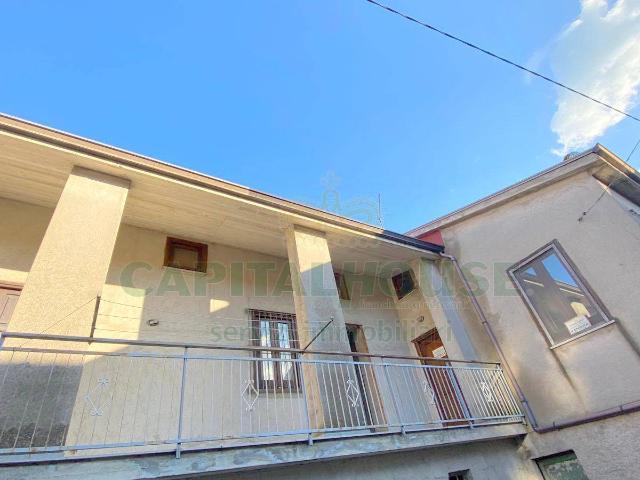 Appartamento in vendita a Forino, Campania