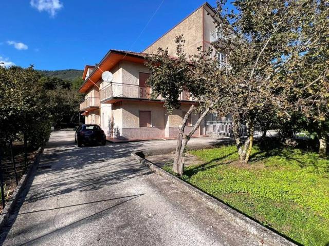 Appartamento in vendita a Forino, Campania
