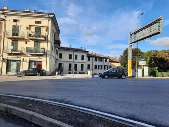 Appartamento in vendita a Unione di Comuni della Romagna Forlivese, Quattro
