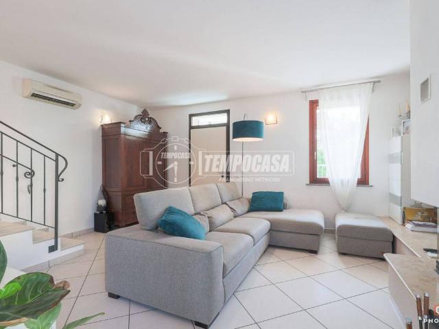 Villa Schiera in vendita a Forlì, Forlì-Cesena