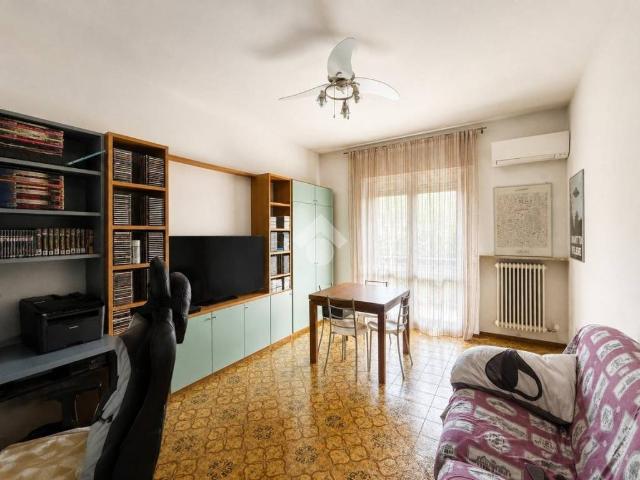 Appartamento in vendita a Vecchiazzano, Forlì