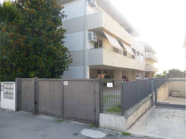 Appartamento in vendita a Forlì, La Selva