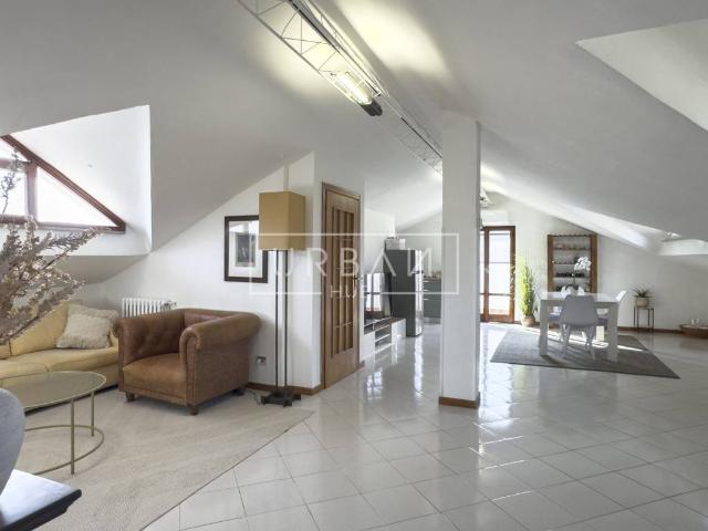 Appartamento in vendita a Quattro, Reggio Emilia