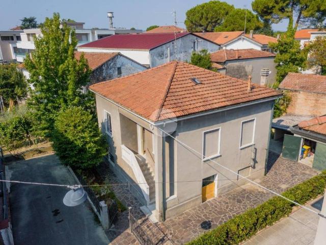 Appartamento in vendita a Unione di Comuni della Romagna Forlivese, Quattro