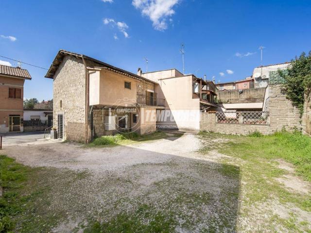 Appartamento in vendita a Roma Capitale, Lazio