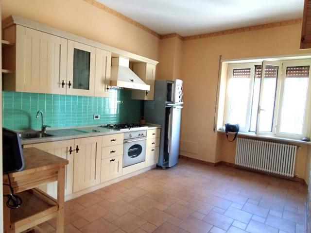 Appartamento in vendita a Trivio di Formia, Formia