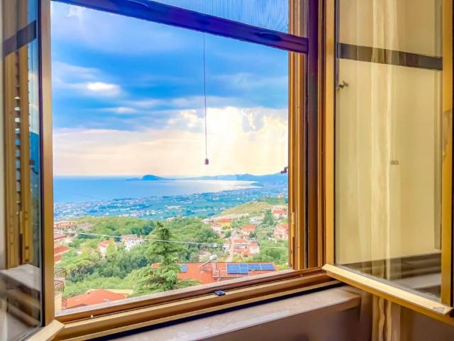 Appartamento in vendita a Formia, Lazio