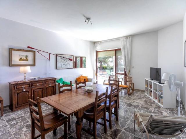 Appartamento in vendita a Gianola, Formia