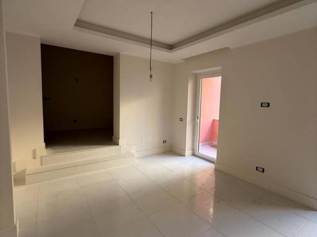 Appartamento in vendita a Formia, Lazio