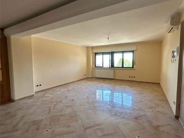 Appartamento in vendita a Castellone, Formia
