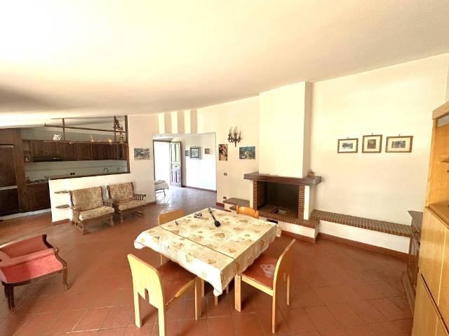 Appartamento in vendita a Gianola, Formia