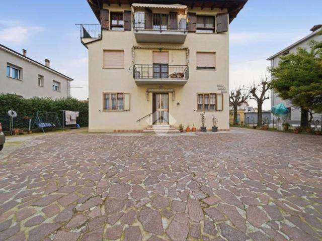 Appartamento in vendita a Unione dei comuni del Distretto Ceramico, Formigine
