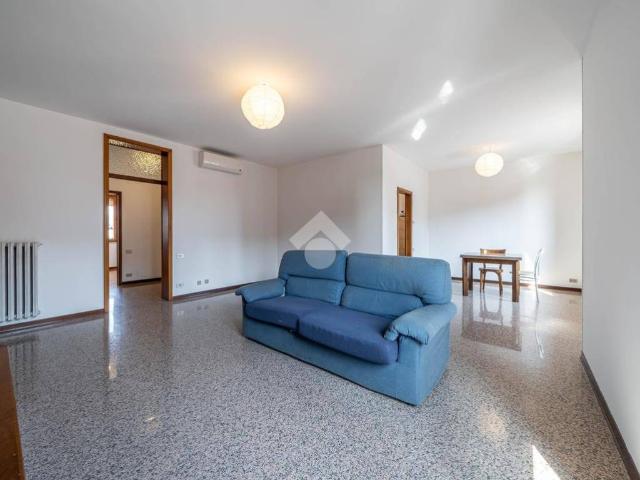 Appartamento in vendita a Unione dei comuni del Distretto Ceramico, Formigine