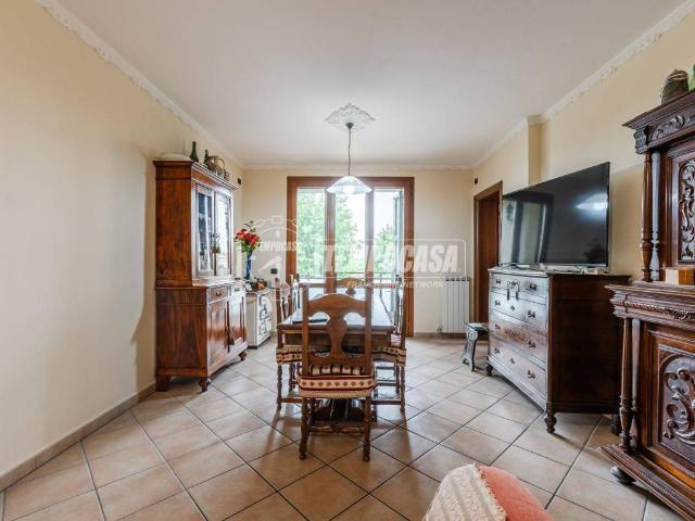 Appartamento in vendita a Formigine, Reggio Emilia