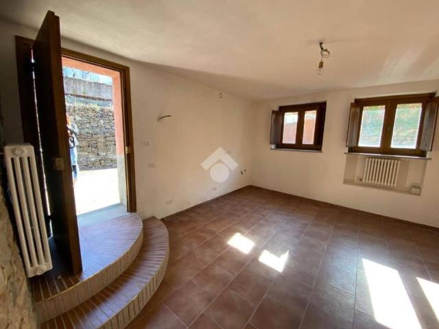 Appartamento in vendita a Citerna, Fornovo Di Taro