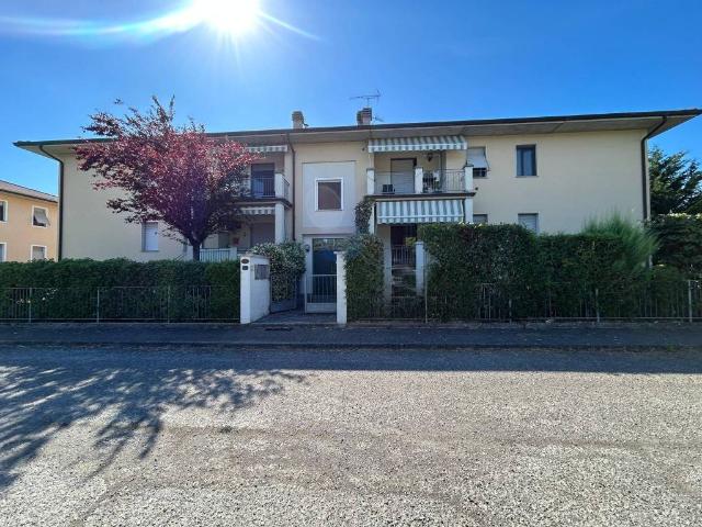 Appartamento in vendita a Fornovo Di Taro, Reggio Emilia