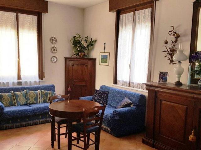 Appartamento in vendita a Fornovo Di Taro, Reggio Emilia
