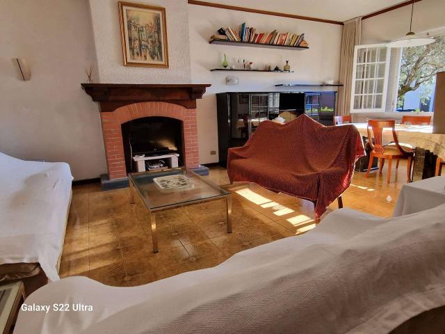 Appartamento in vendita a Vaiana, Forte Dei Marmi