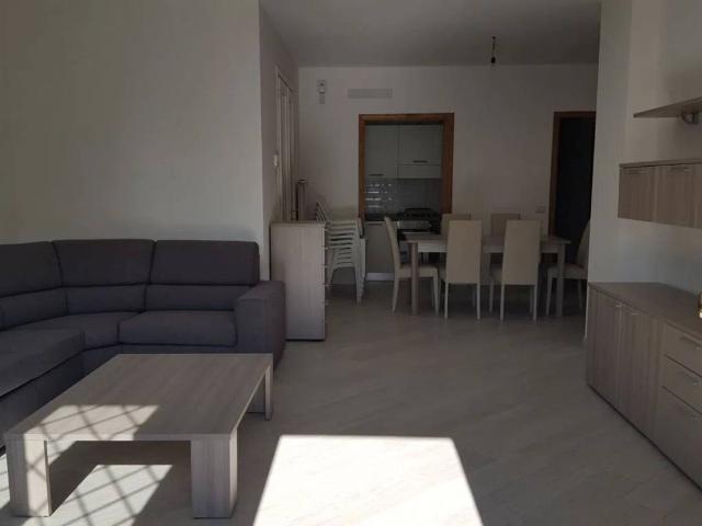 Appartamento in vendita a Roma Imperiale, Forte Dei Marmi