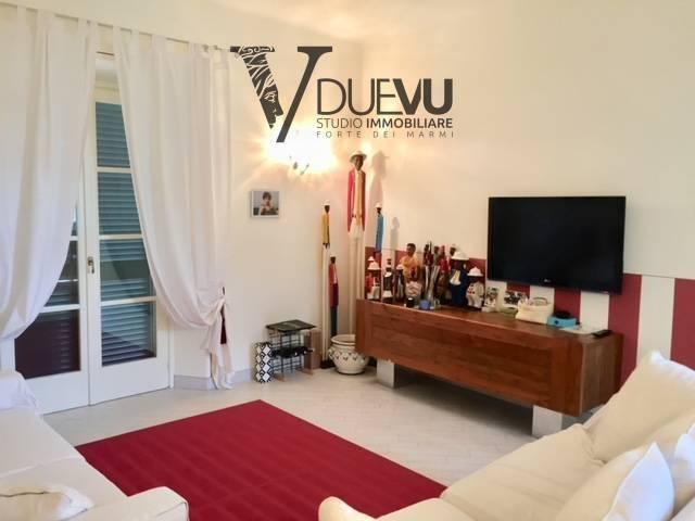 Appartamento in vendita a Forte dei Marmi, Lucca