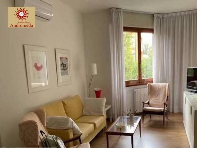 Appartamento in vendita a Roma Imperiale, Forte Dei Marmi