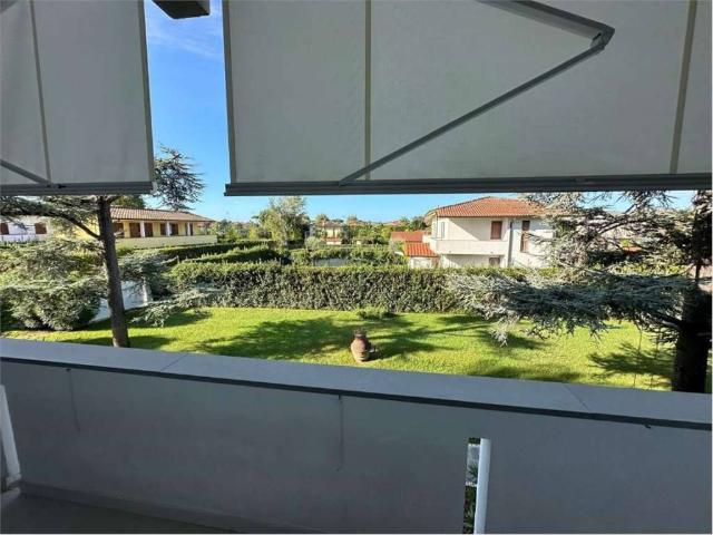 Appartamento in vendita a Vittoria Apuana, Forte Dei Marmi