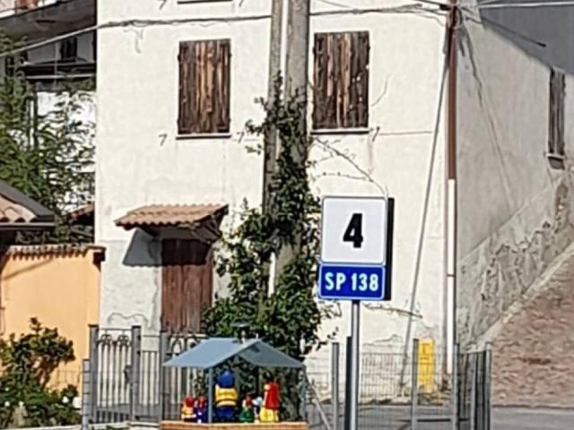 Appartamento in vendita a Fortunago, Lombardia