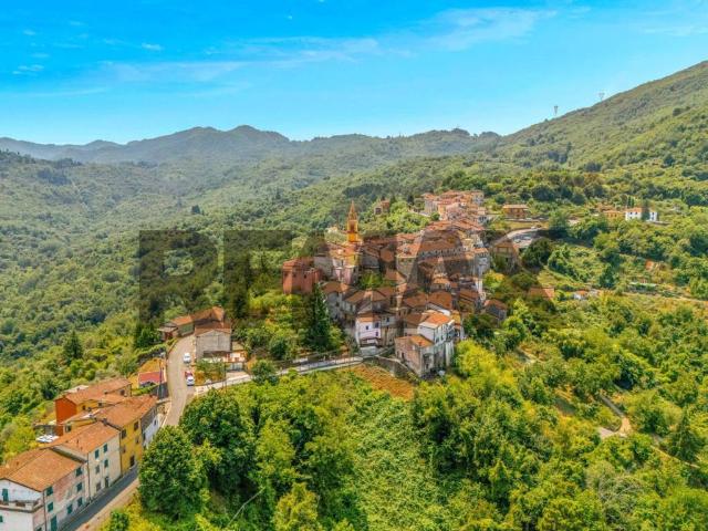 Appartamento in vendita a Unione di comuni Montana Lunigiana, Fosdinovo