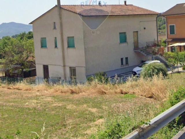 Appartamento in vendita a Fossato Di Vico, Umbria