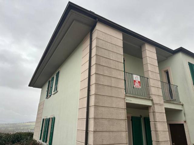 Appartamento in vendita a Fossato Di Vico, Umbria