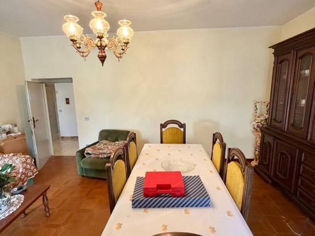 Appartamento in vendita a Fossato Di Vico, Umbria