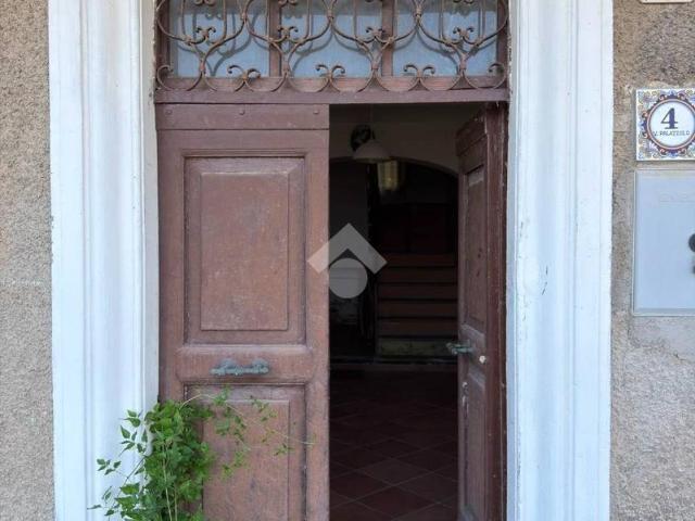 Appartamento in vendita a Fossato Di Vico, Umbria